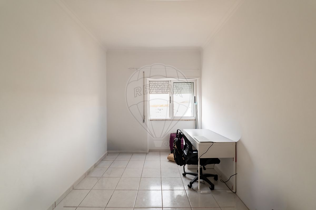 Apartamento T2 à venda em Moita