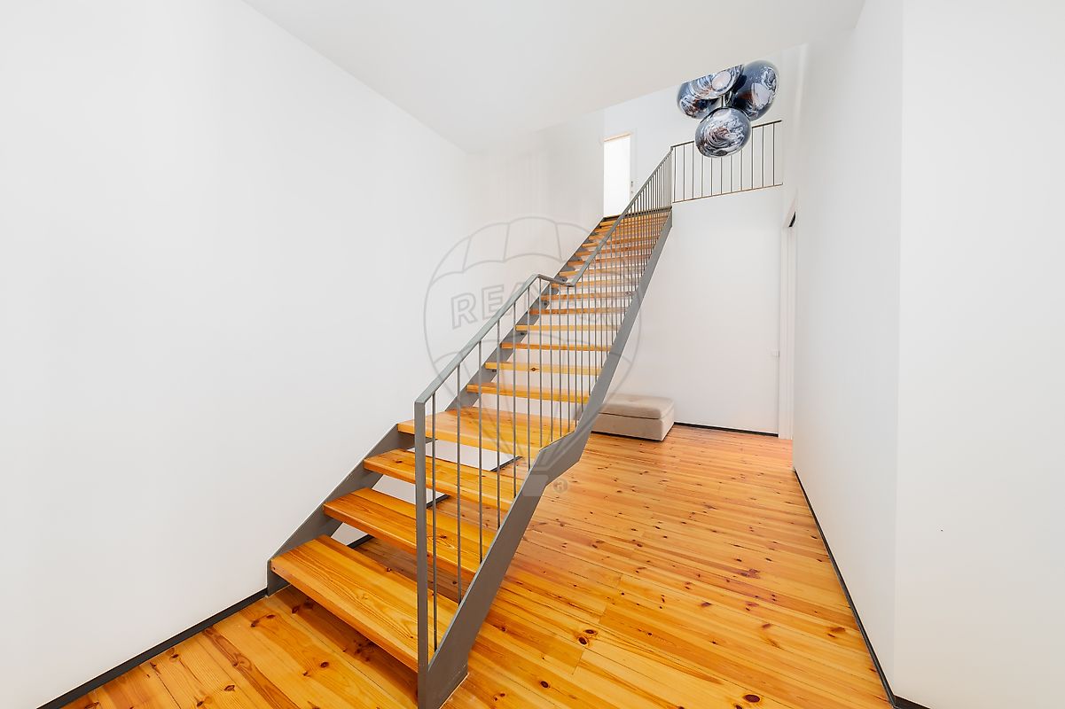 Apartamento T4 em Penha de França 17
