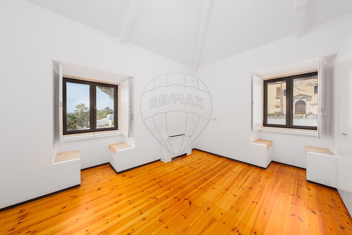 Apartamento T4 em Penha de França 30