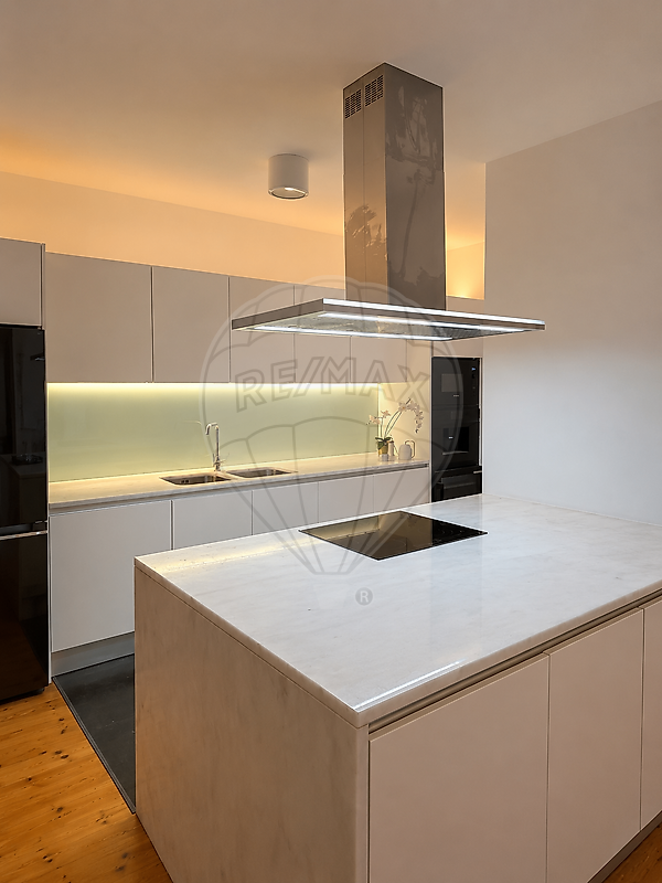 Apartamento T4 em Penha de França 16