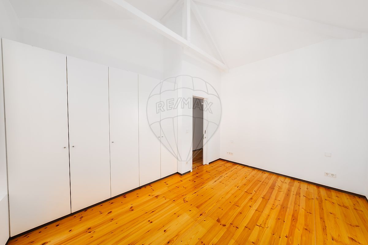 Apartamento T4 em Penha de França 31