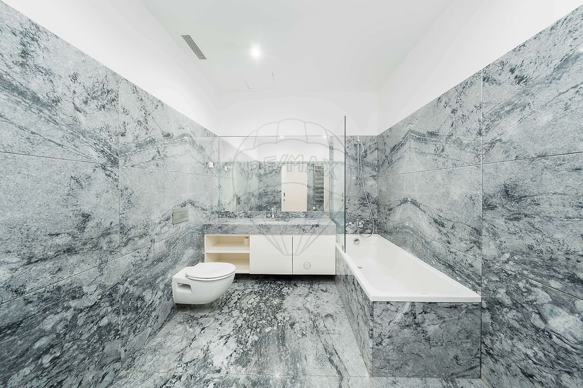 Apartamento T4 em Penha de França 35