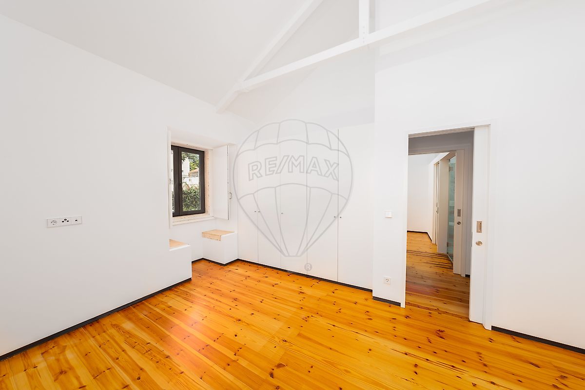 Apartamento T4 em Penha de França 37