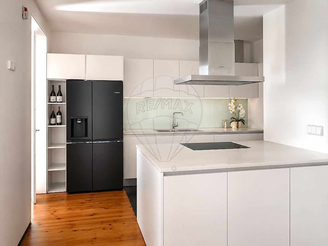 Apartamento T4 em Penha de França 15