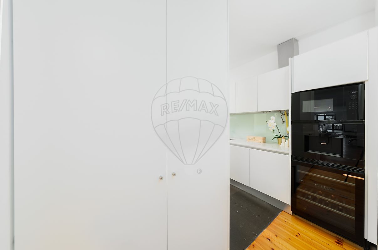Apartamento T4 em Penha de França 13