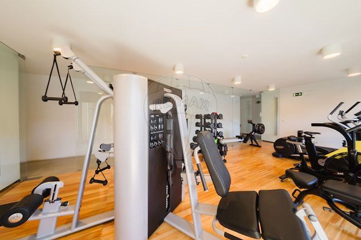 Apartamento T4 em Penha de França 40