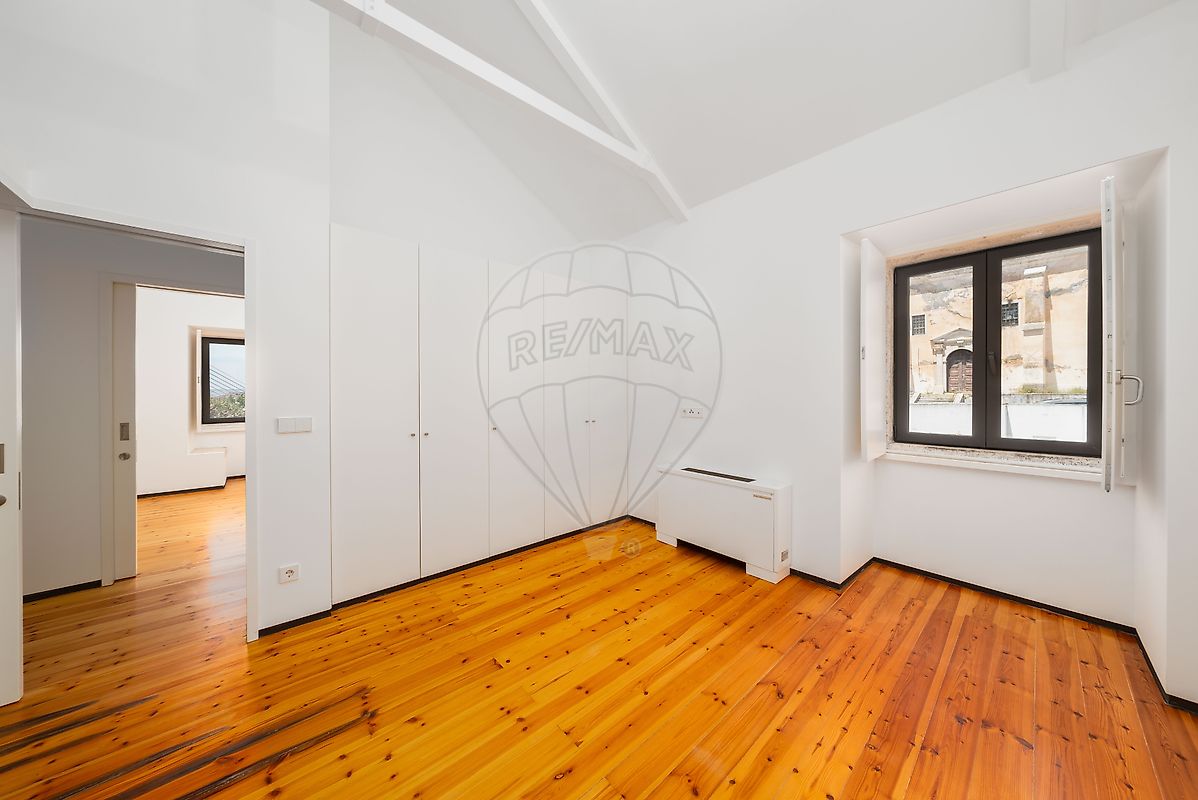 Apartamento T4 em Penha de França 29