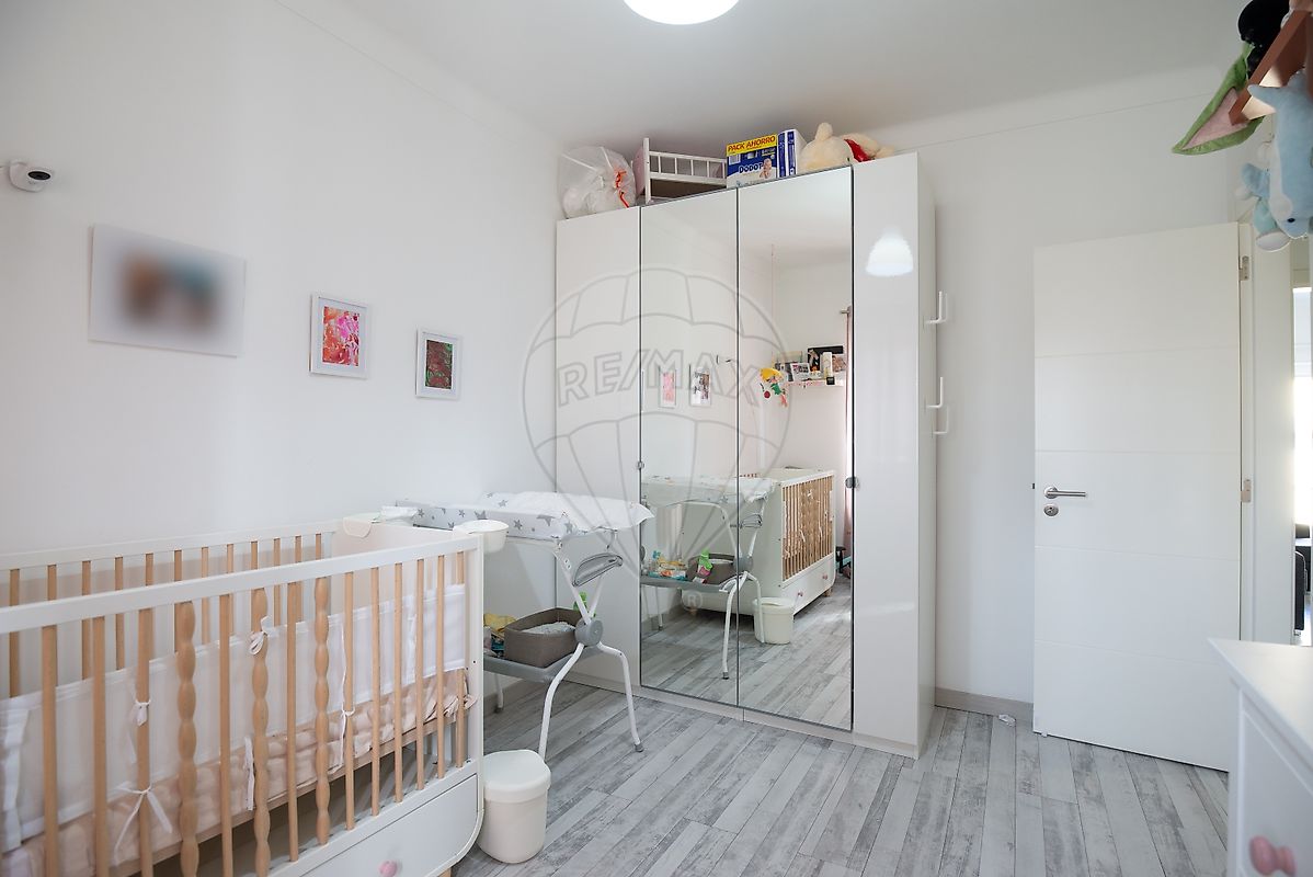 Apartamento T2 à venda em Loures