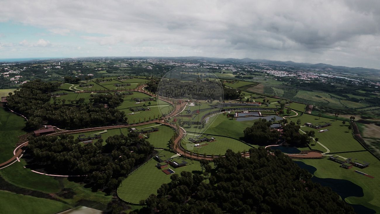 Terreno à venda em Sintra