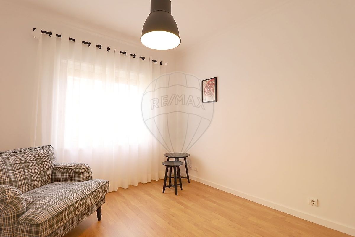 Apartamento T3 em São Domingos de Rana 32