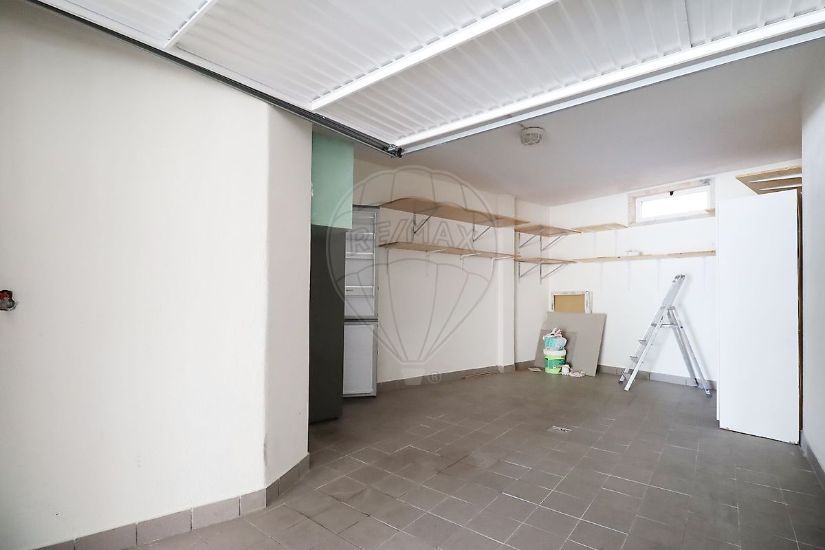 Apartamento T3 em São Domingos de Rana 36