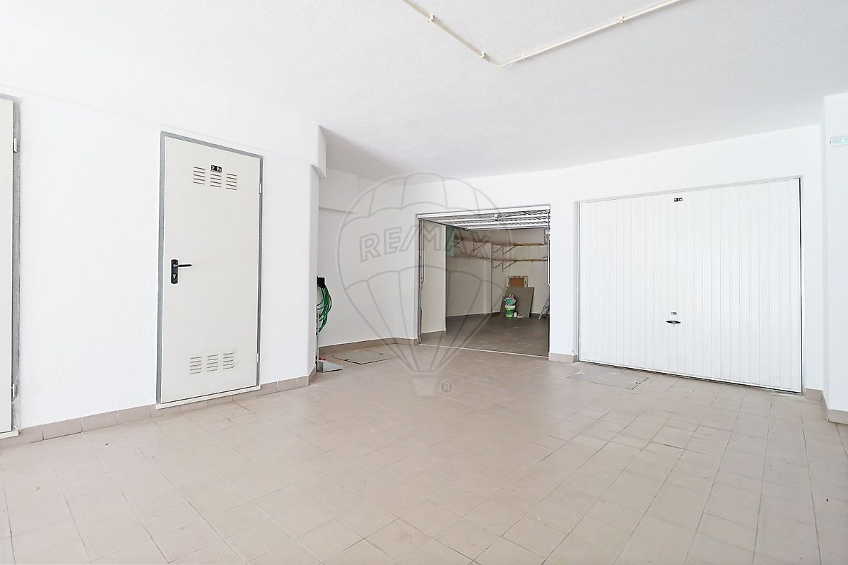Apartamento T3 em São Domingos de Rana 35