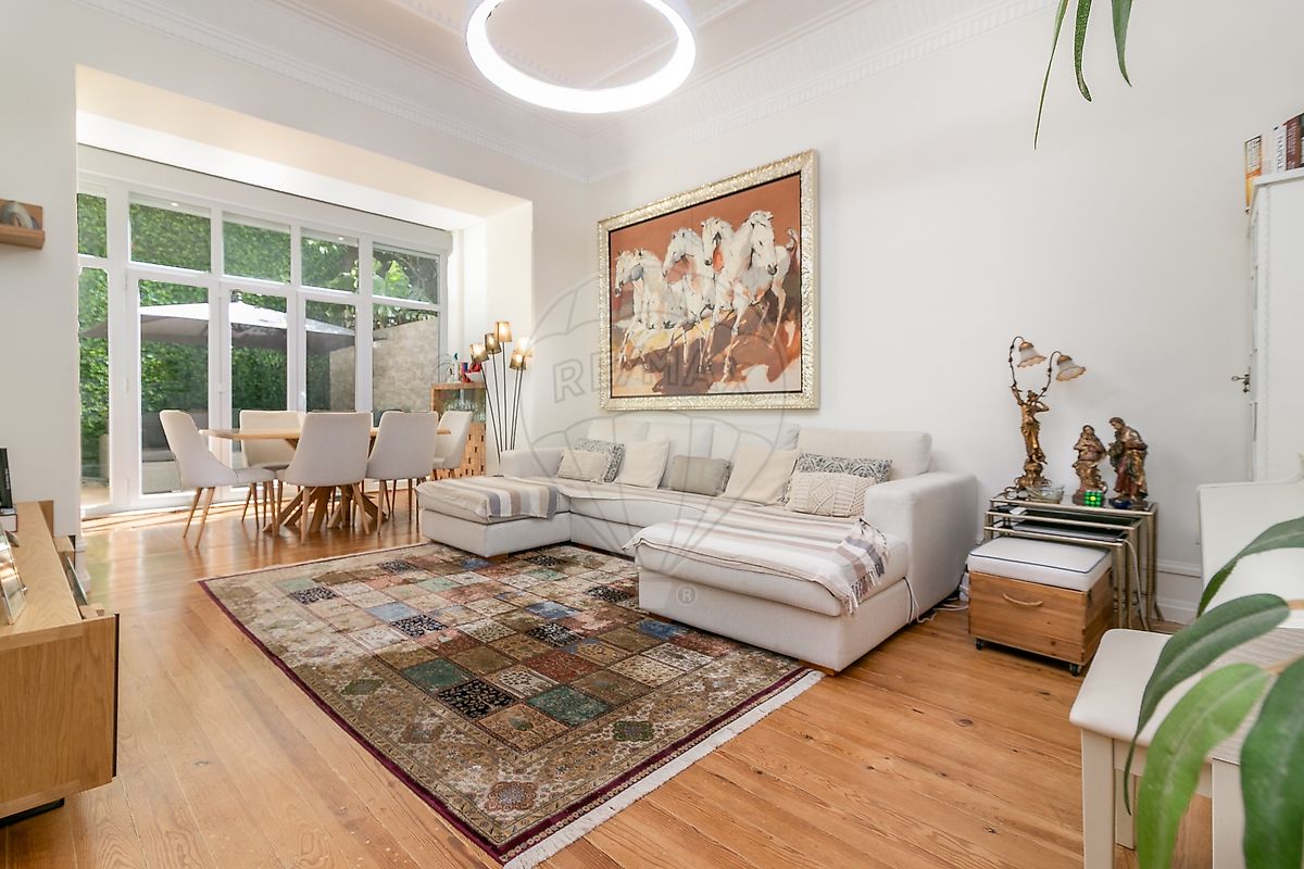 Apartamento T5 à venda em Lisboa
