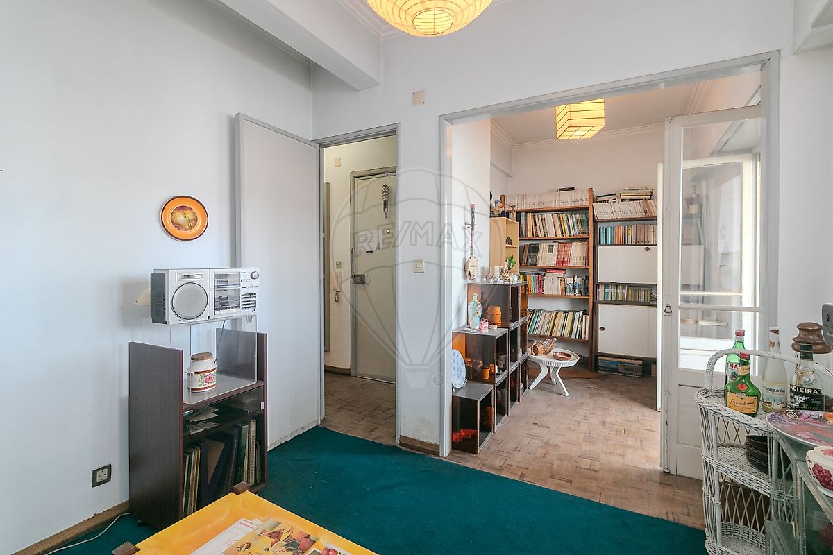 Apartamento T1 à venda em Amadora