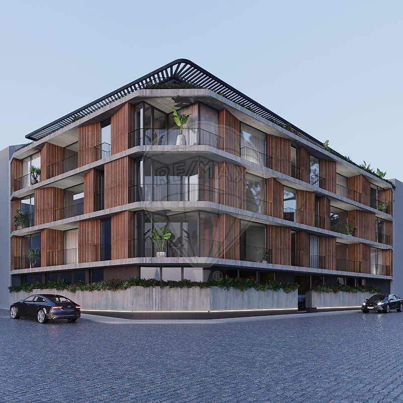 Apartamento T3 à venda em Porto