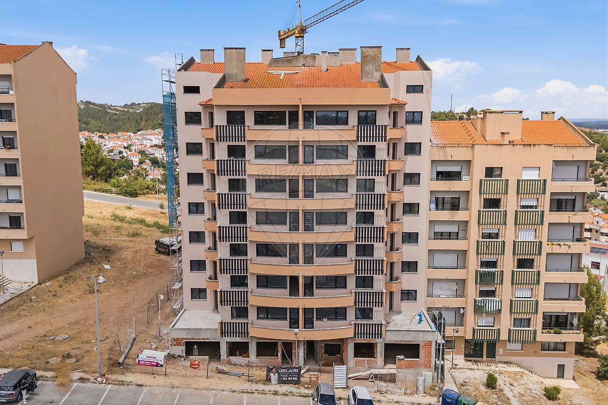 Apartamento T4 à venda em Alenquer