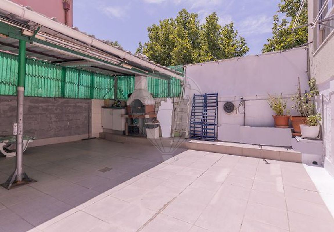 Apartamento T3 à venda em Oeiras