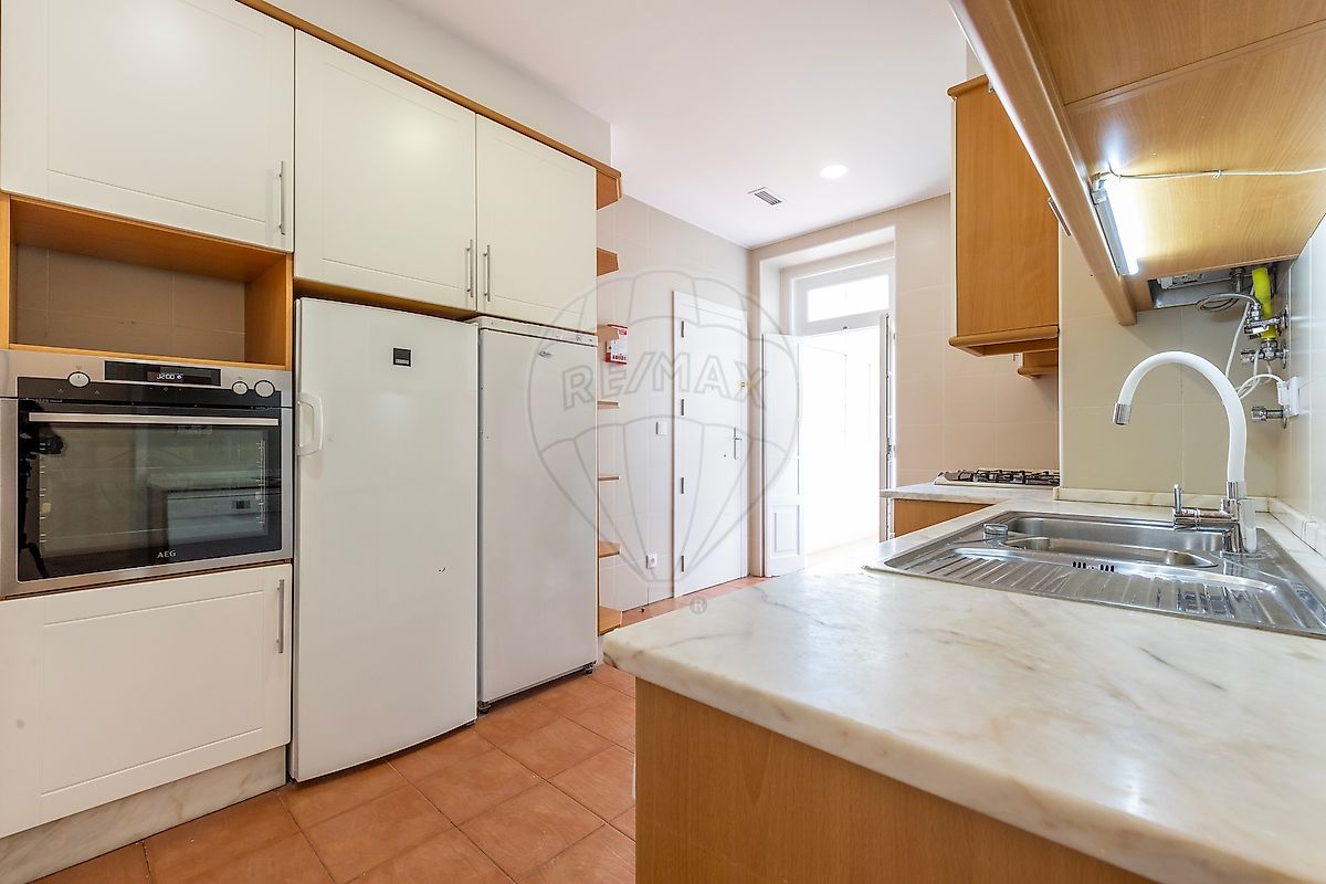 Apartamento T4 à venda em Avenidas Novas, Lisboa — foto 17