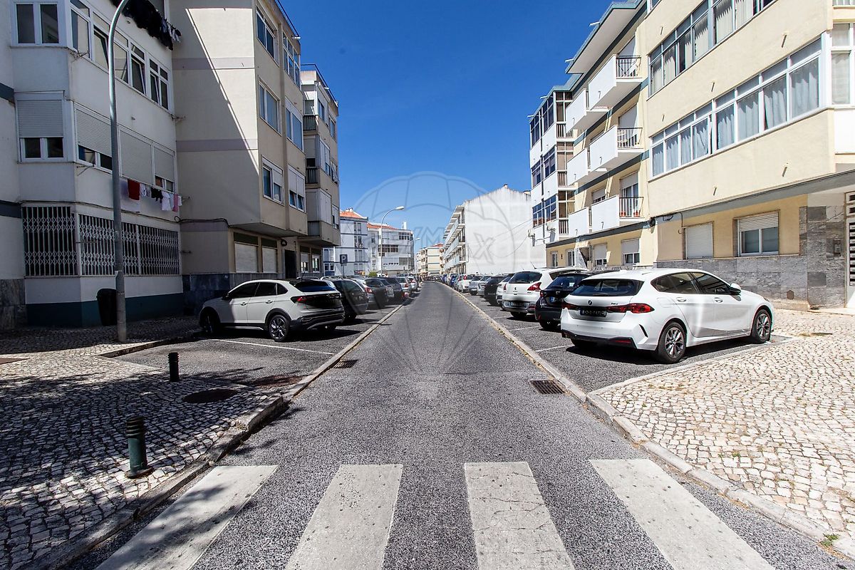 Apartamento T3 à venda em Oeiras
