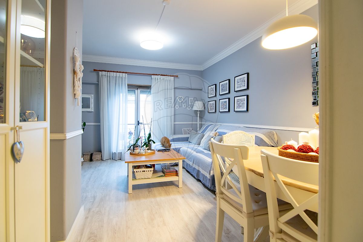 Apartamento T3 à venda em Odivelas