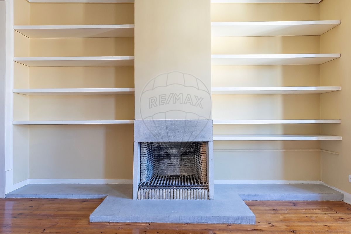 Apartamento T3 à venda em Santa Maria Maior, Lisboa — foto 3
