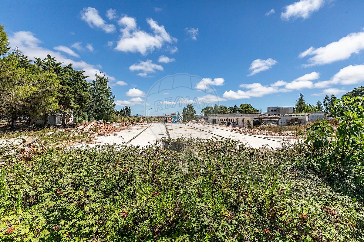 listing 121011131-708 picture-0