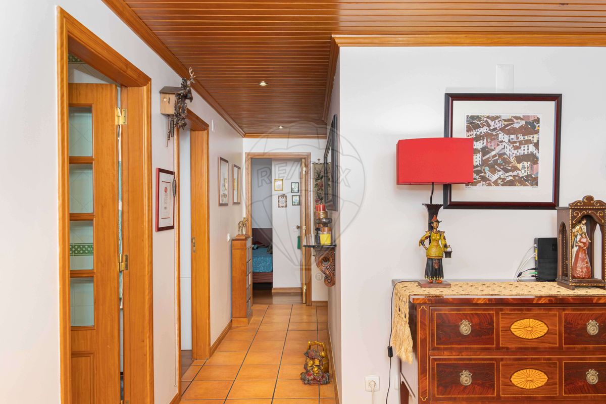 listing 121011369-19 picture-0