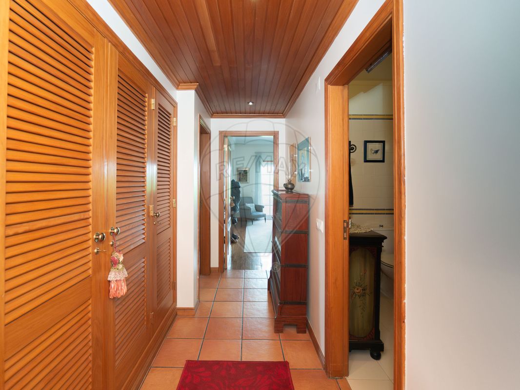 listing 121011369-19 picture-0