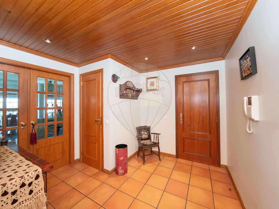 listing 121011369-19 picture-0