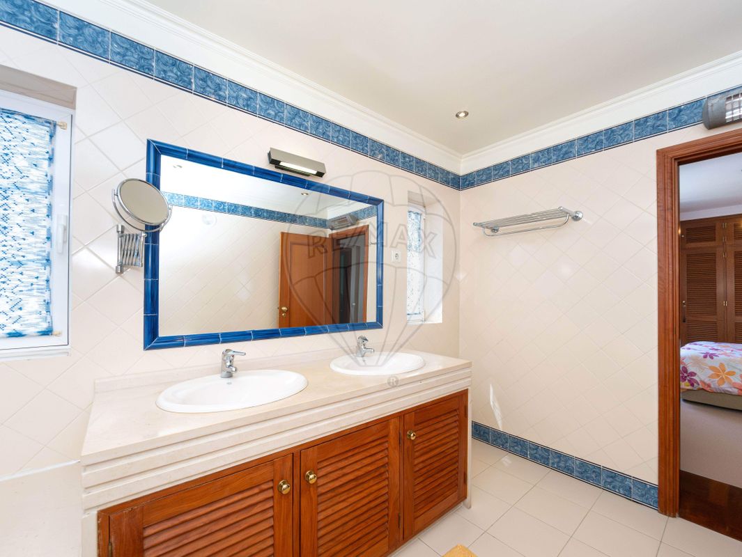 listing 121011369-19 picture-0