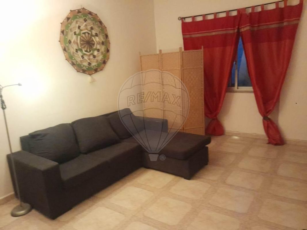 listing 121011438-104 picture-0