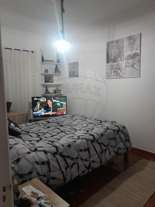 listing 121011438-104 picture-0