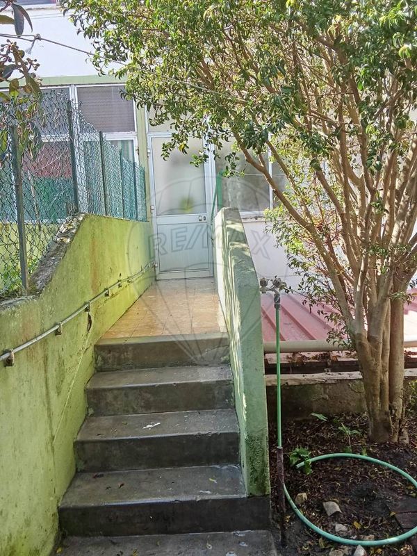 listing 121011438-104 picture-0