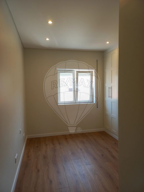 listing 121011519-4 picture-0