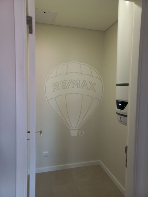 listing 121011519-4 picture-0