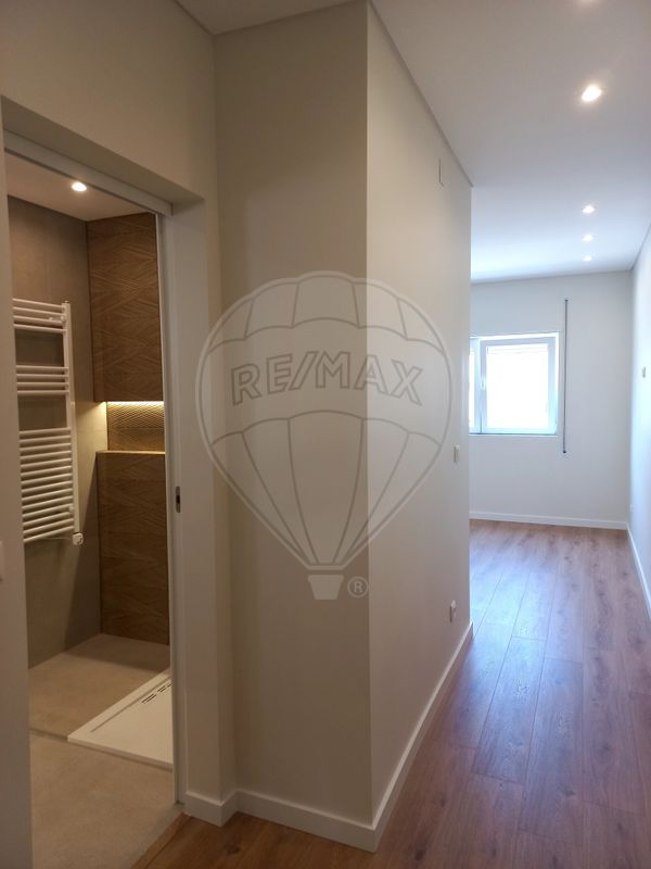 listing 121011519-4 picture-0