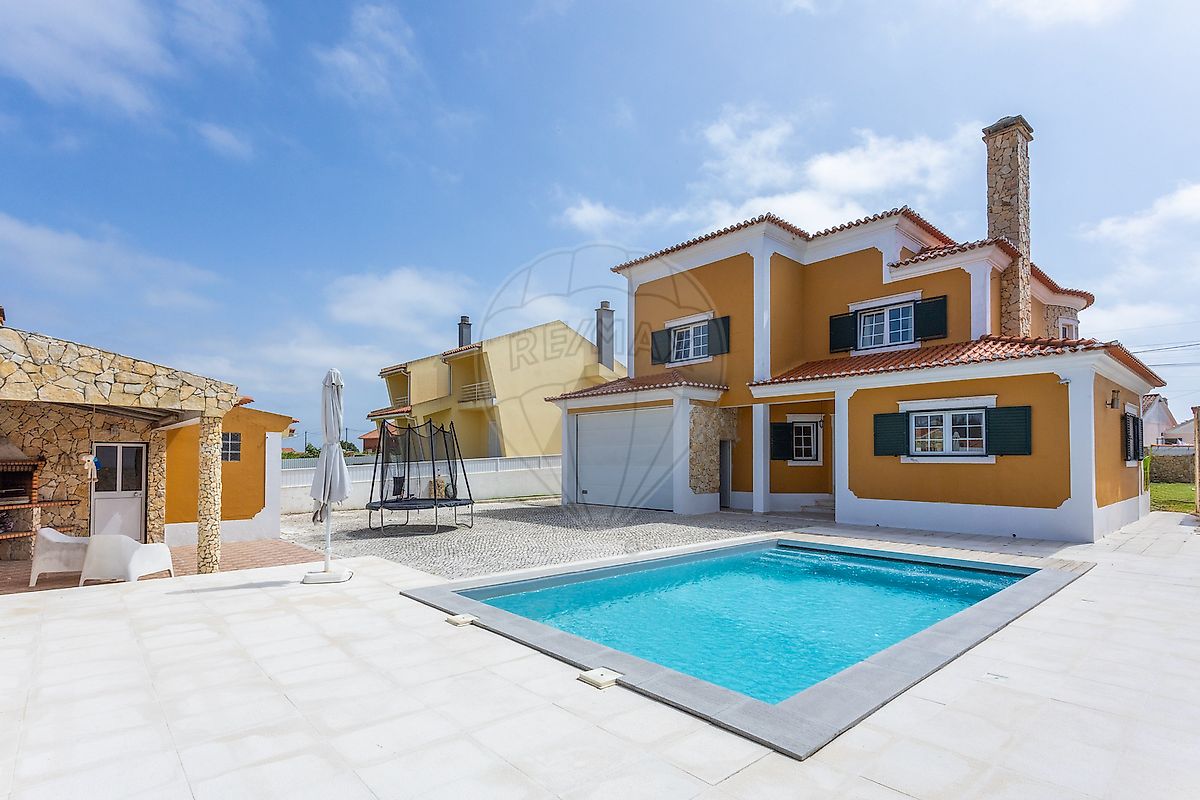 Moradia T3 à venda em Murgeira