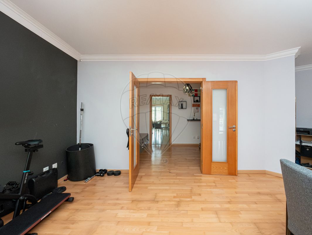 listing 121011519-5 picture-0