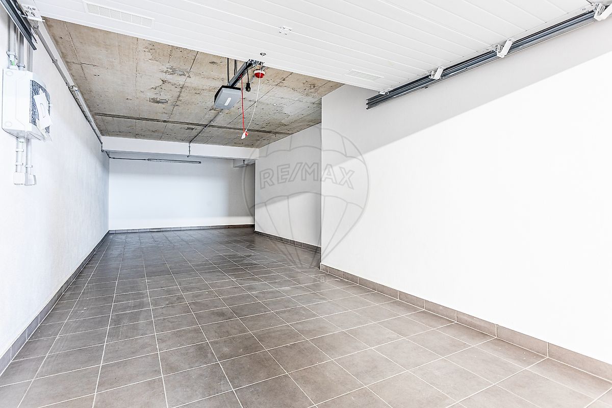 listing 121011131-774 picture-0