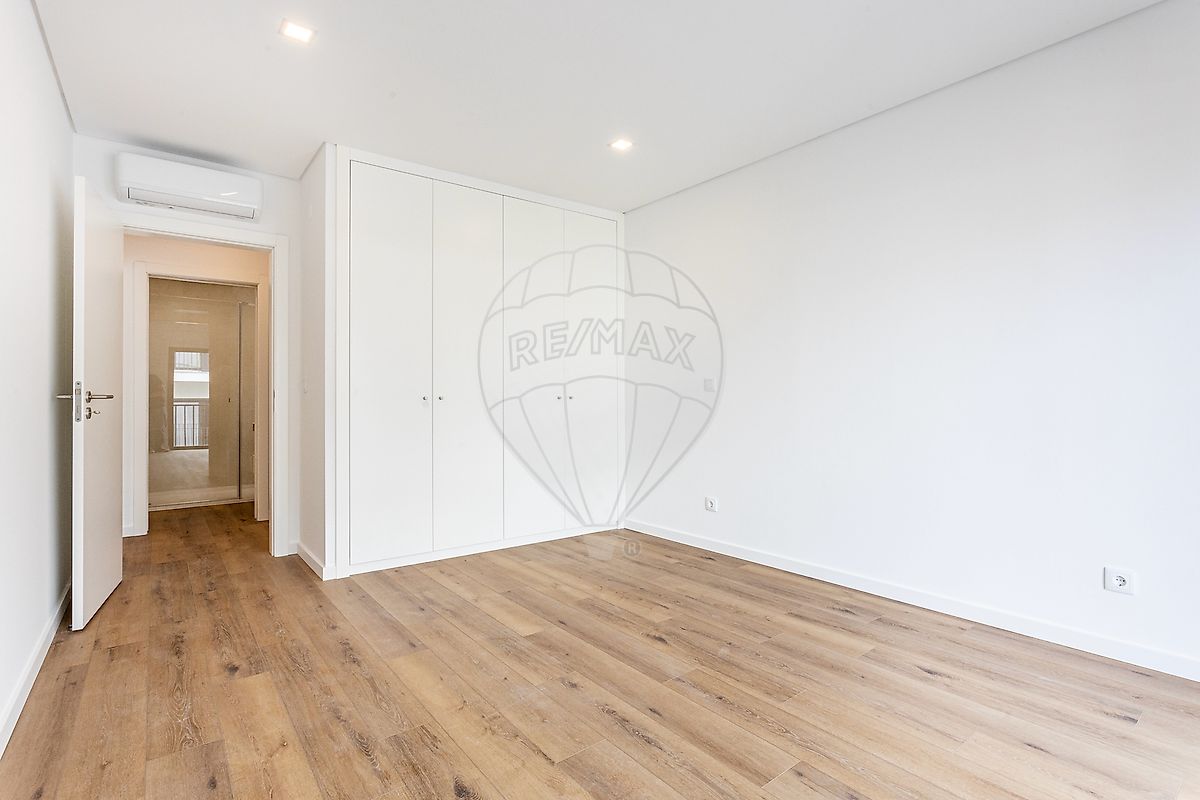 listing 121011131-774 picture-0