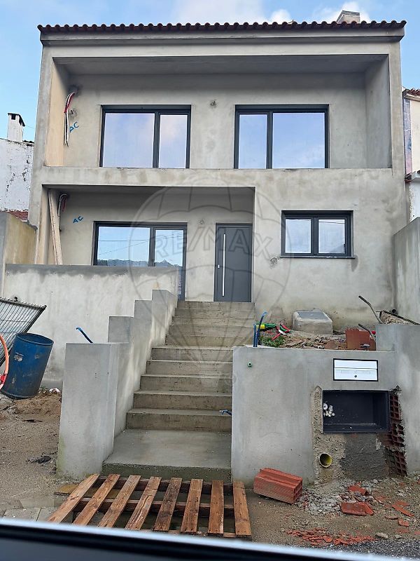 Moradia T2 à venda em Mafra