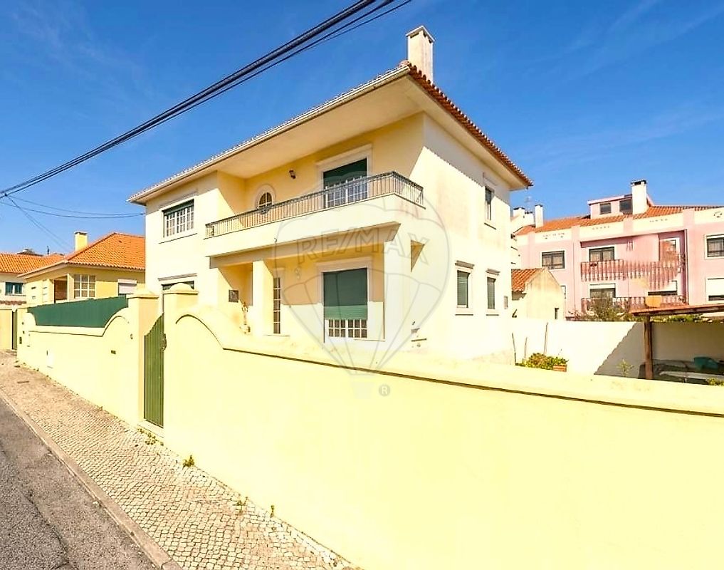 Moradia T3 à venda em Sintra
