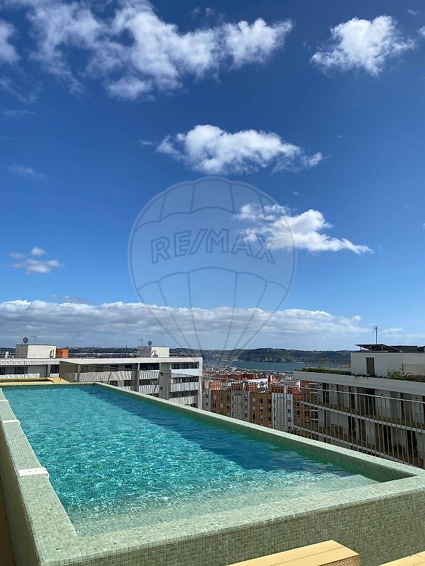 Duplex T1 à venda em Oeiras