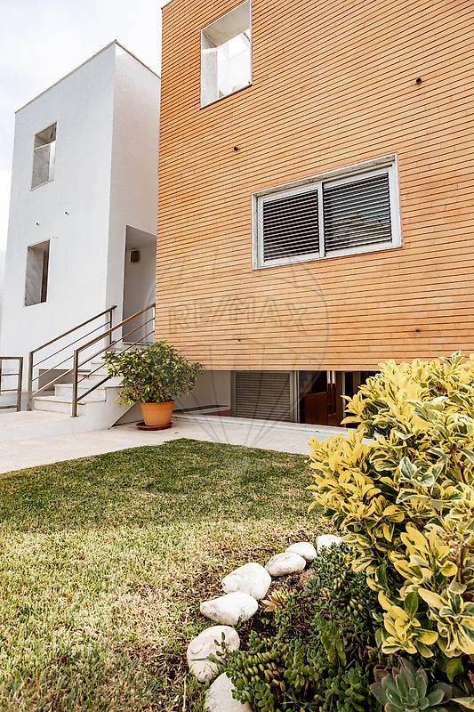 Apartamento T3 à venda em Loures