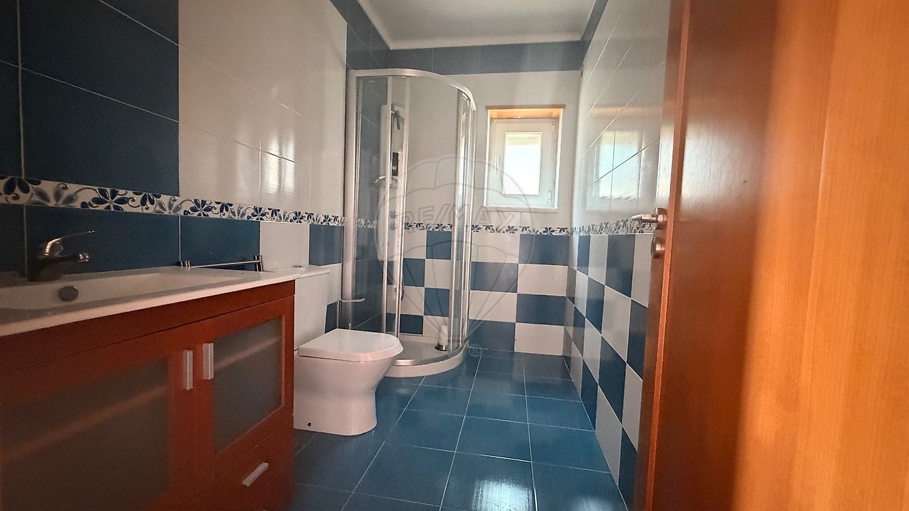 Moradia T2 à venda em São Pedro da Cadeira, Torres Vedras — foto 5