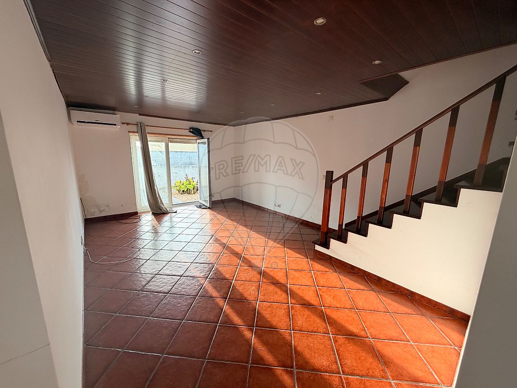 Moradia T2 à venda em São Pedro da Cadeira, Torres Vedras — foto 3