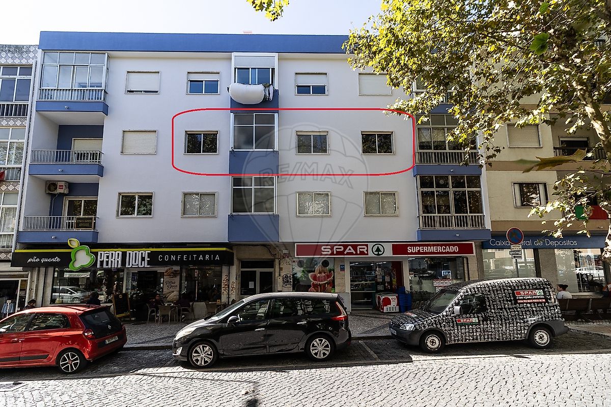 Apartamento T2 à venda em Sintra