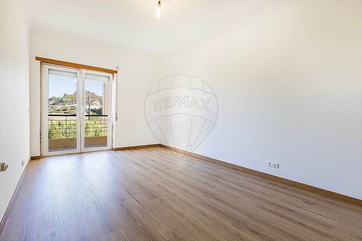 Apartamento T2 à venda em Malveira e São Miguel de Alcainça, Mafra — foto 11