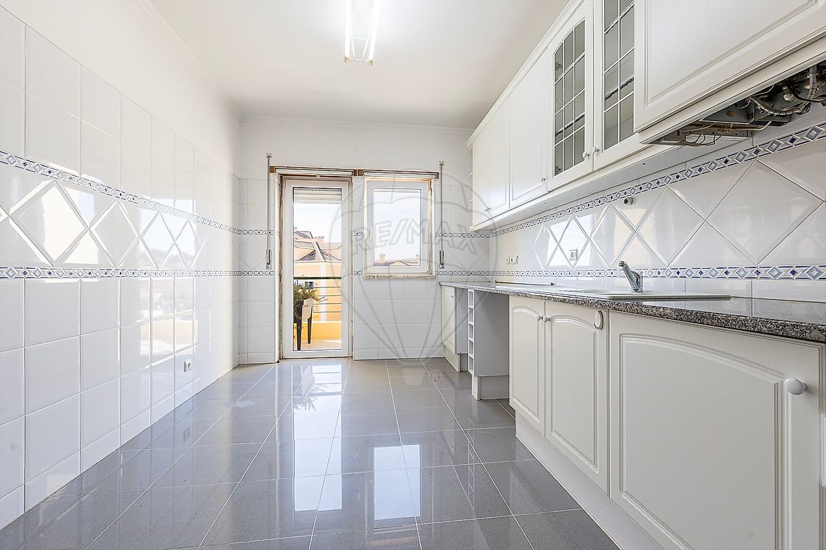Apartamento T2 à venda em Malveira e São Miguel de Alcainça, Mafra — foto 9