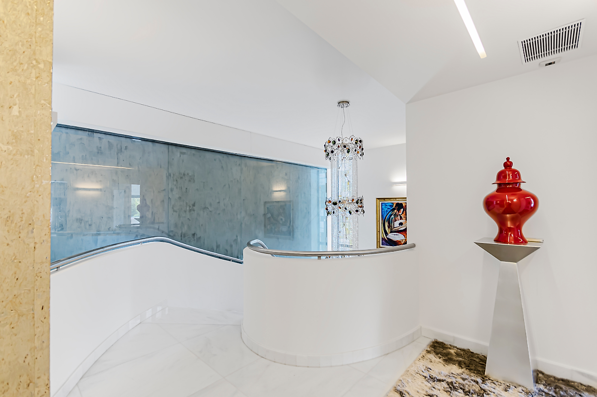 listing 121021264-183 picture-0